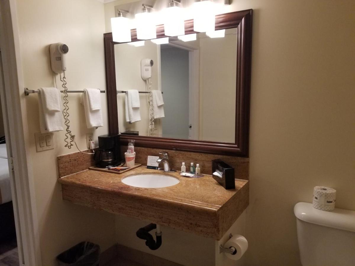 Quality Inn Long Beach - Signal Hill Dış mekan fotoğraf
