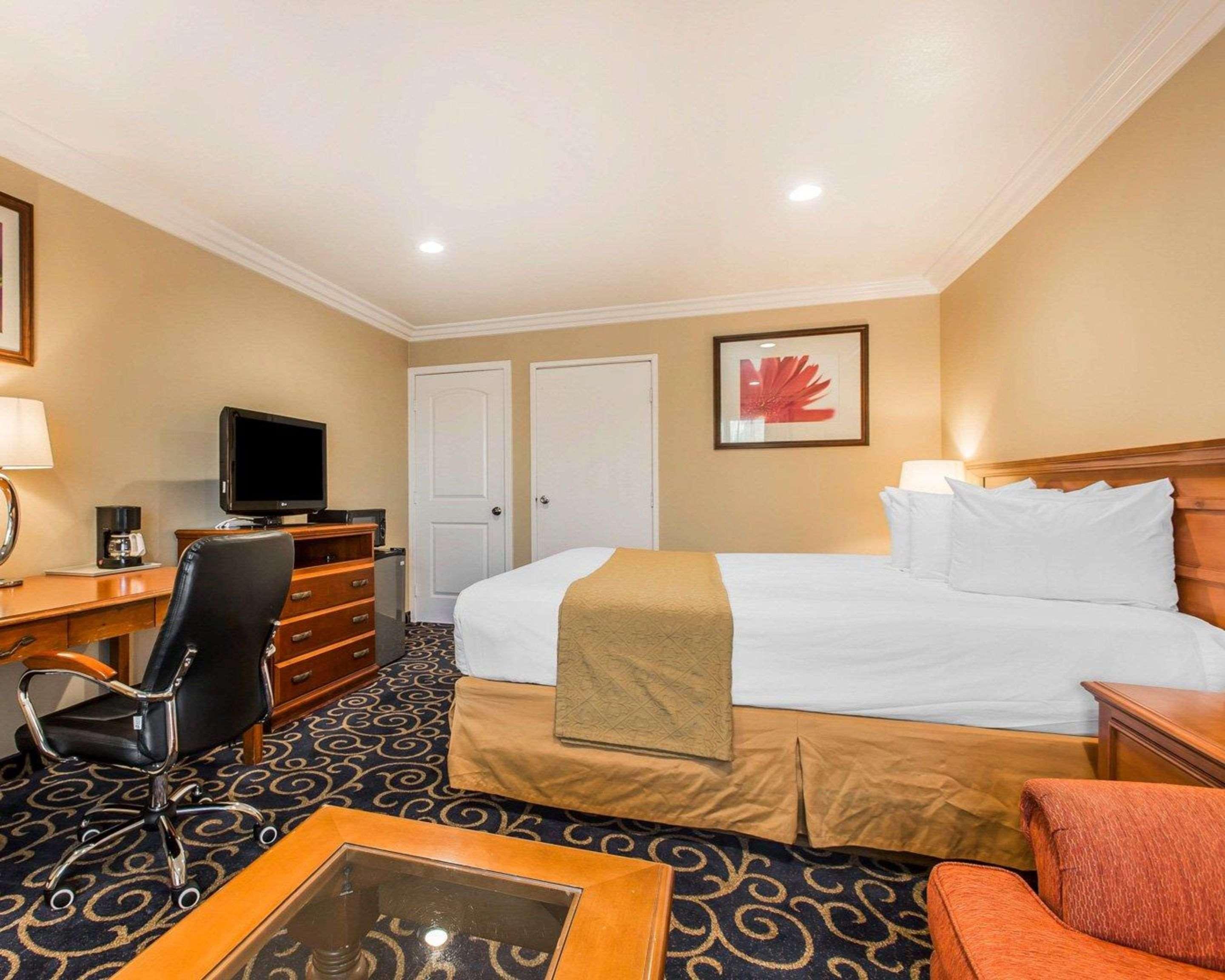 Quality Inn Long Beach - Signal Hill Dış mekan fotoğraf