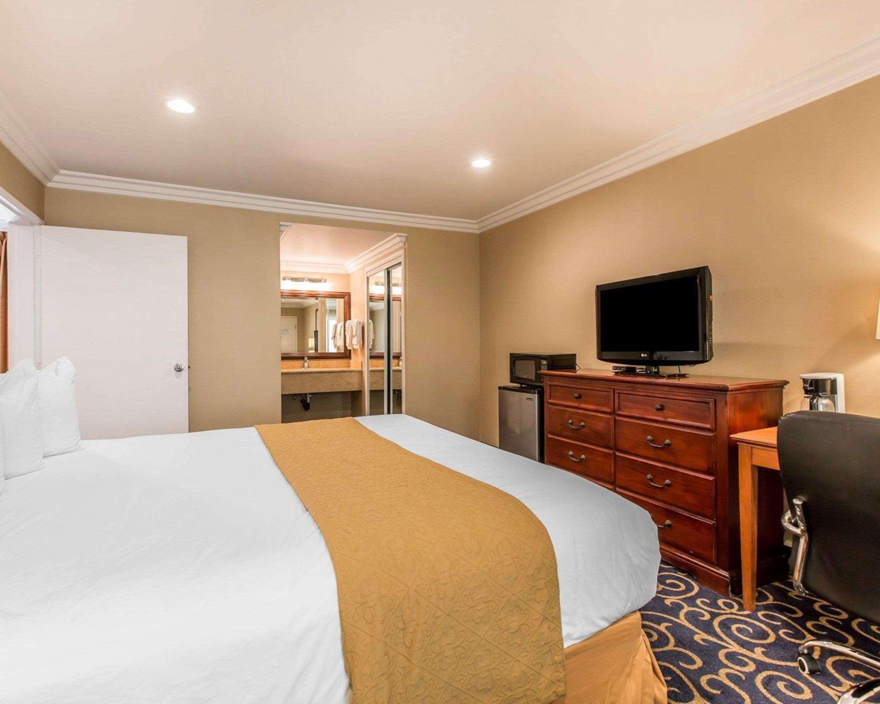 Quality Inn Long Beach - Signal Hill Dış mekan fotoğraf