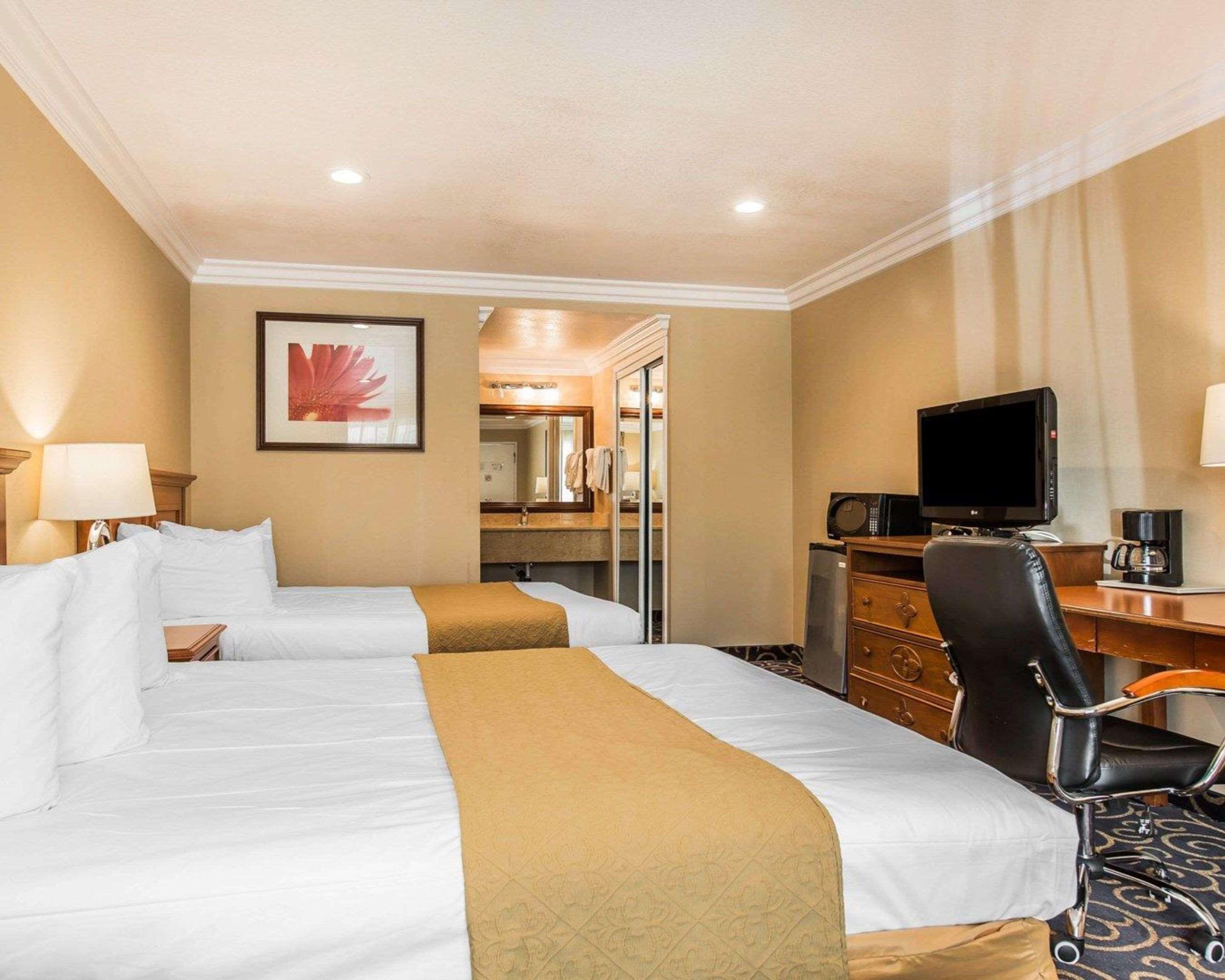Quality Inn Long Beach - Signal Hill Dış mekan fotoğraf