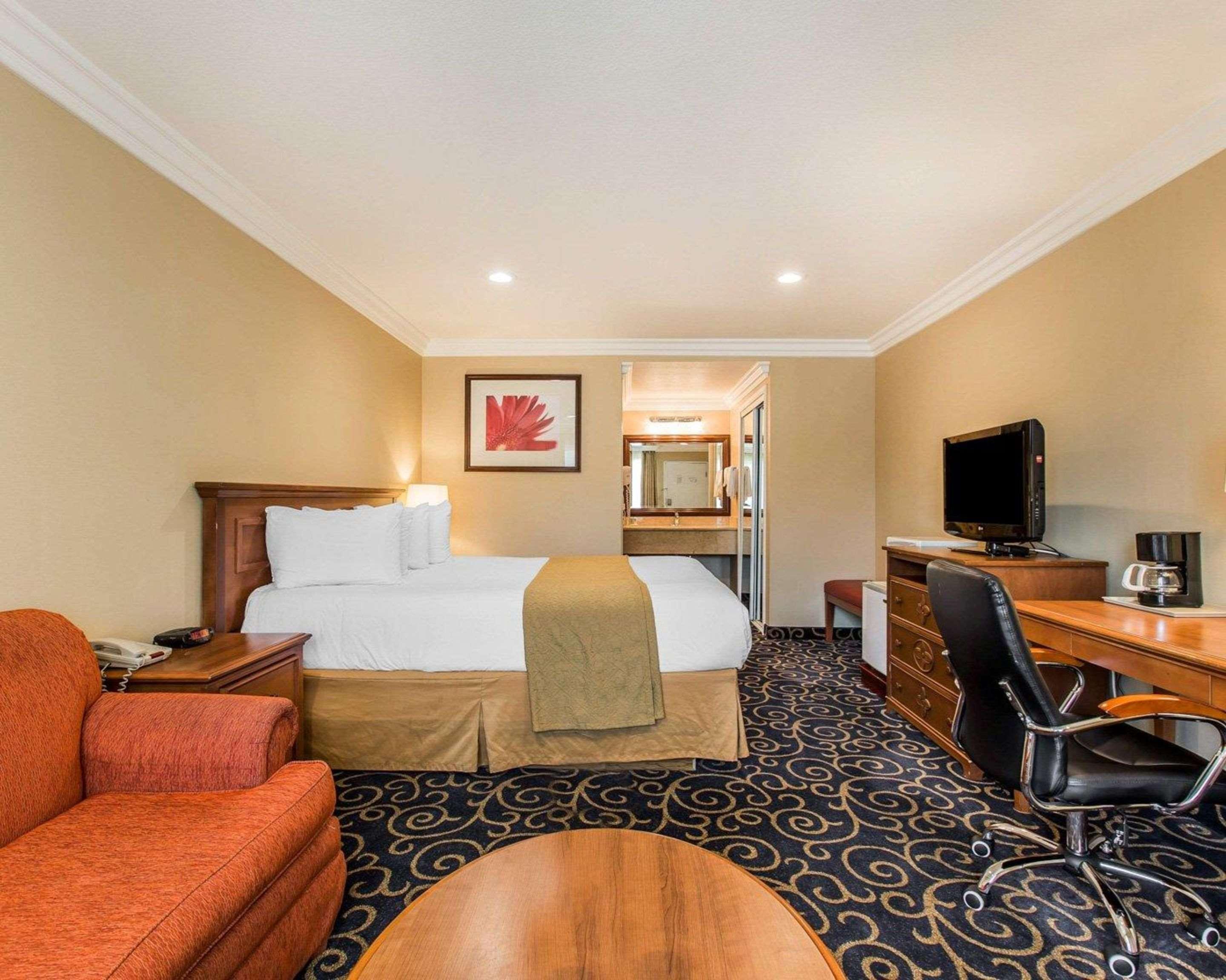 Quality Inn Long Beach - Signal Hill Dış mekan fotoğraf